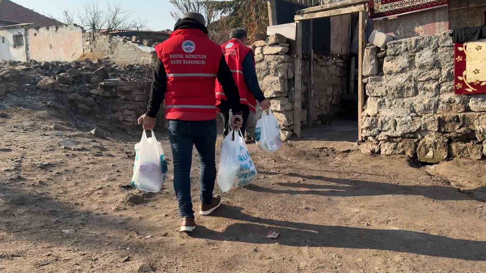 Kayseri Büyükşehir’den ihtiyaç sahibi aileye yardım eli