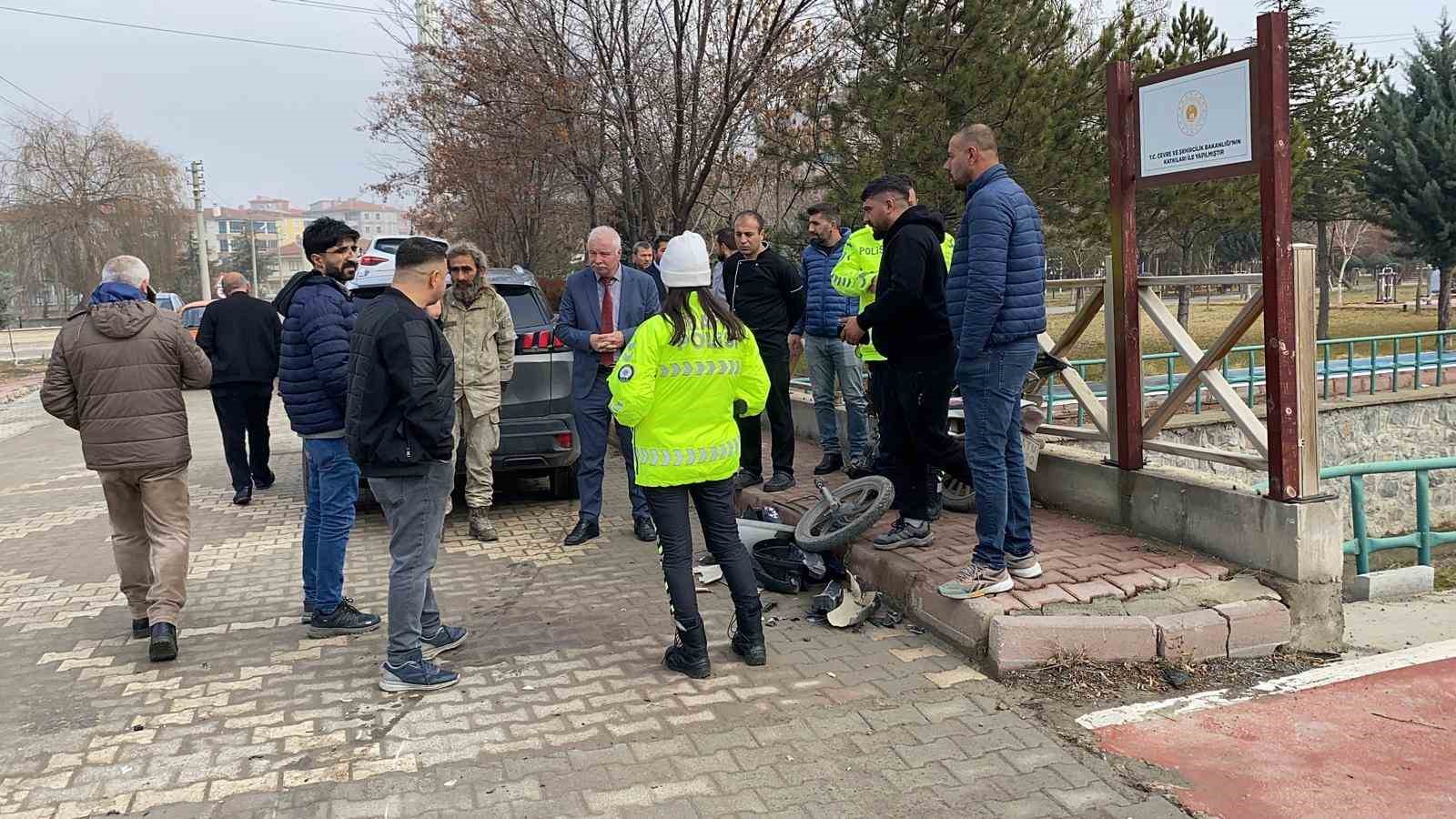 Konya’da SUV araç ile motosiklet çarpıştı: 1 yaralı