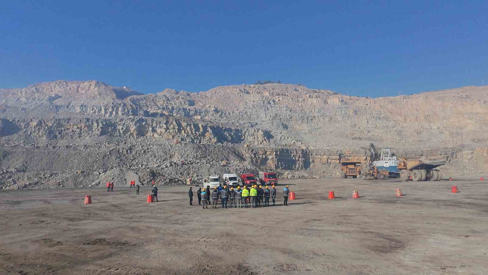 Soma’da maden ocağında gerçeğini aratmayan heyelan tatbikatı