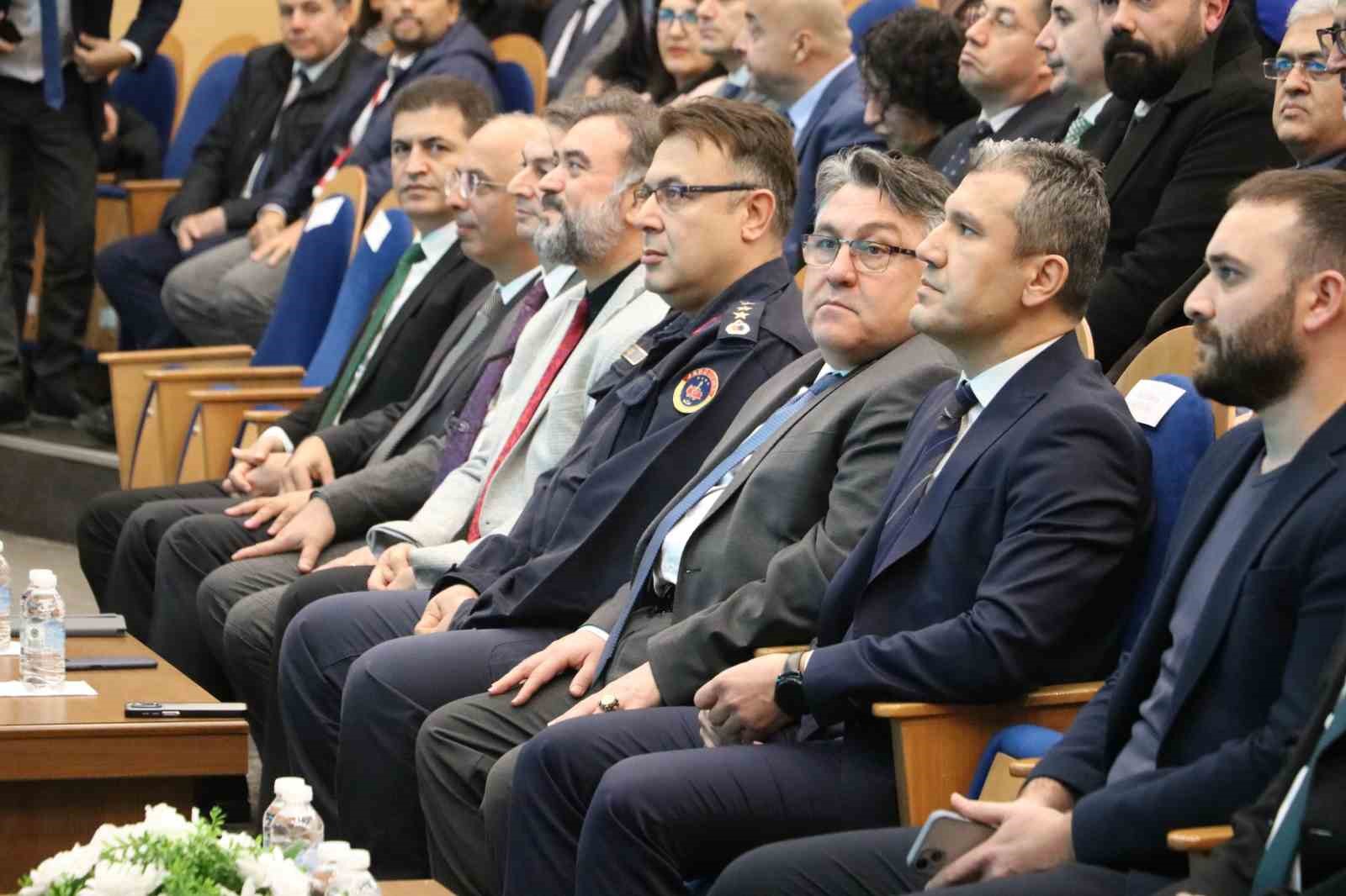 Zonguldak’ta gençler, Gençlik Politikası Çalıştayı’nda buluştu