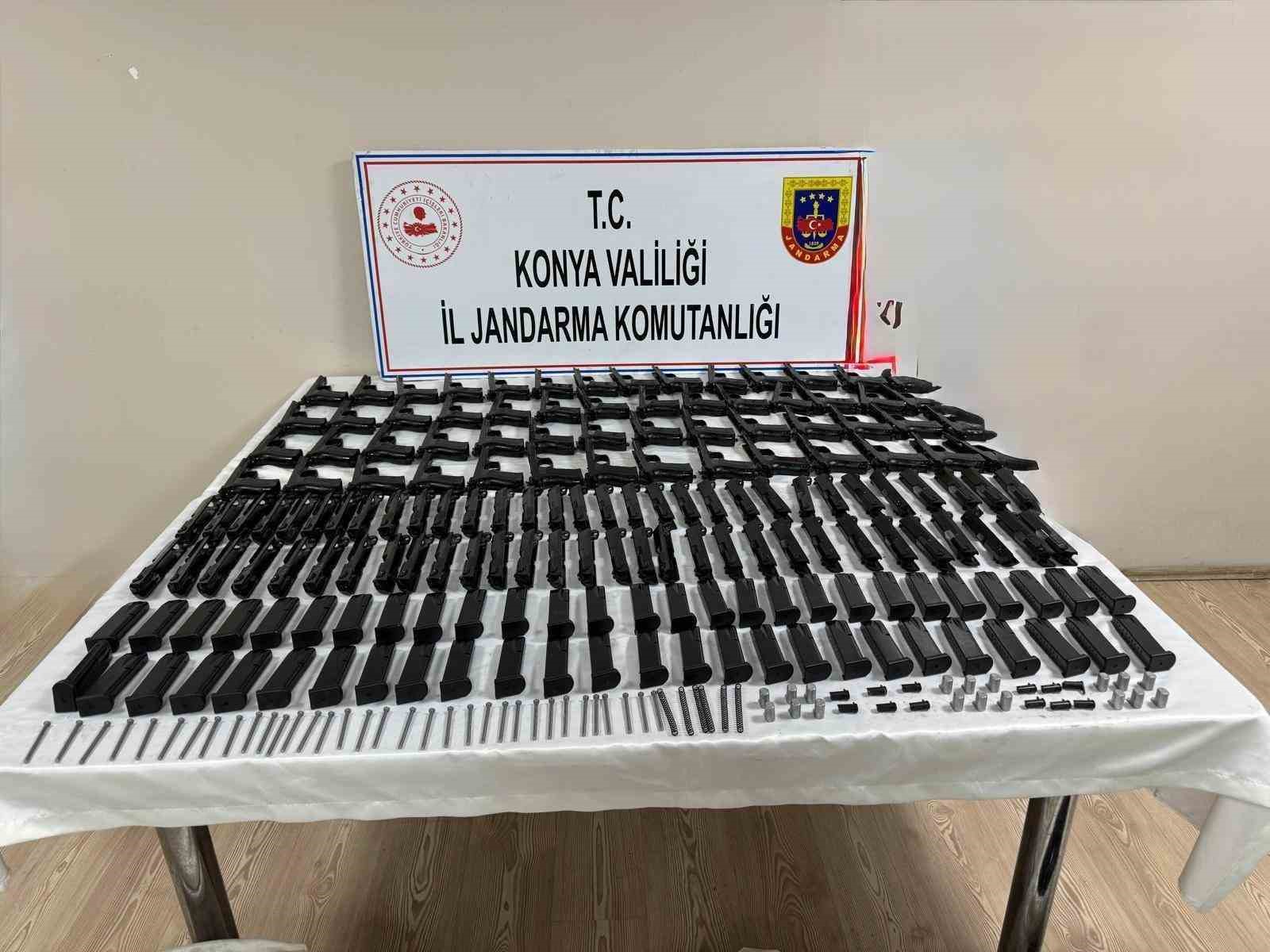 Konya’da jandarmadan silah operasyonu