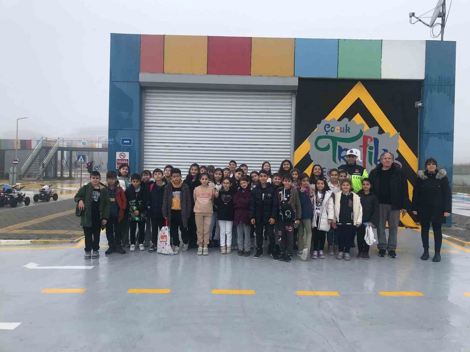 Tekirdağ&rsquo;da &ouml;ğrencilere trafik bilinci kazandırılıyor
