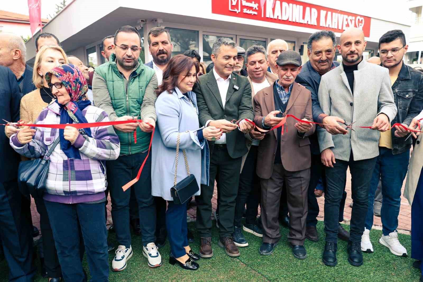 Manavgat’ta ikinci kadınlar kahvesi ve muhtarlık binası törenle açıldı