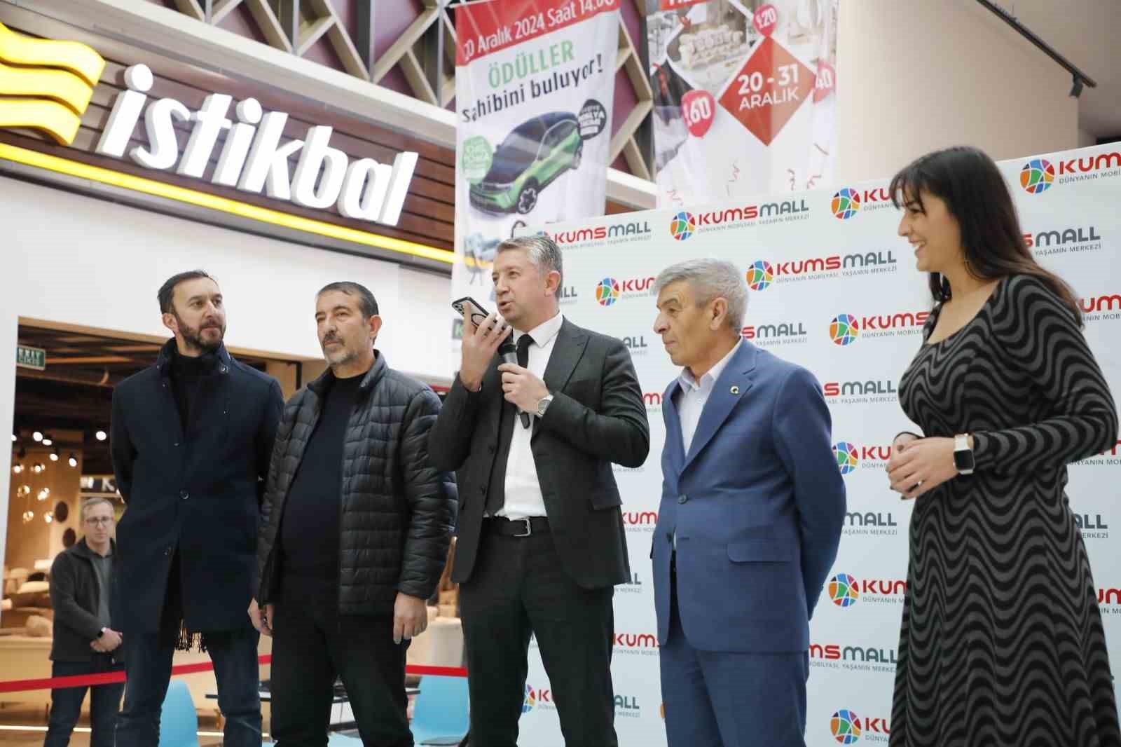 KUMSMALL AVM’den 0 kilometre otomobil