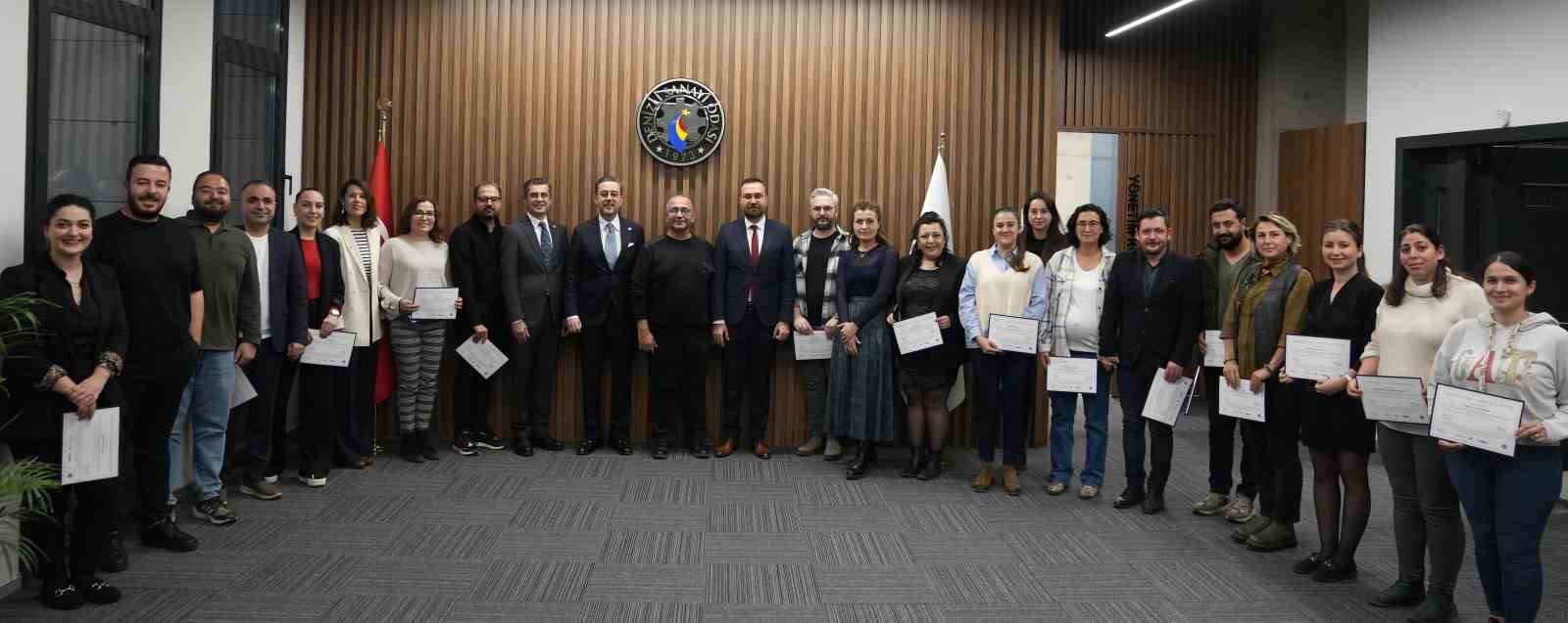 Denizli Sanayi Odası’nın GRI sürdürülebilirlik raporlama standardı lisanlı uzmanlık eğitimi tamamlandı