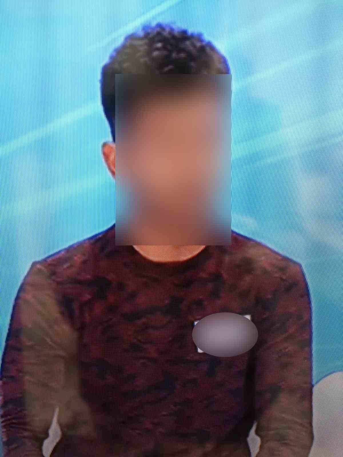 13 yaşındaki kayıp kız &Ccedil;anakkale&rsquo;de polis tarafından bulundu
