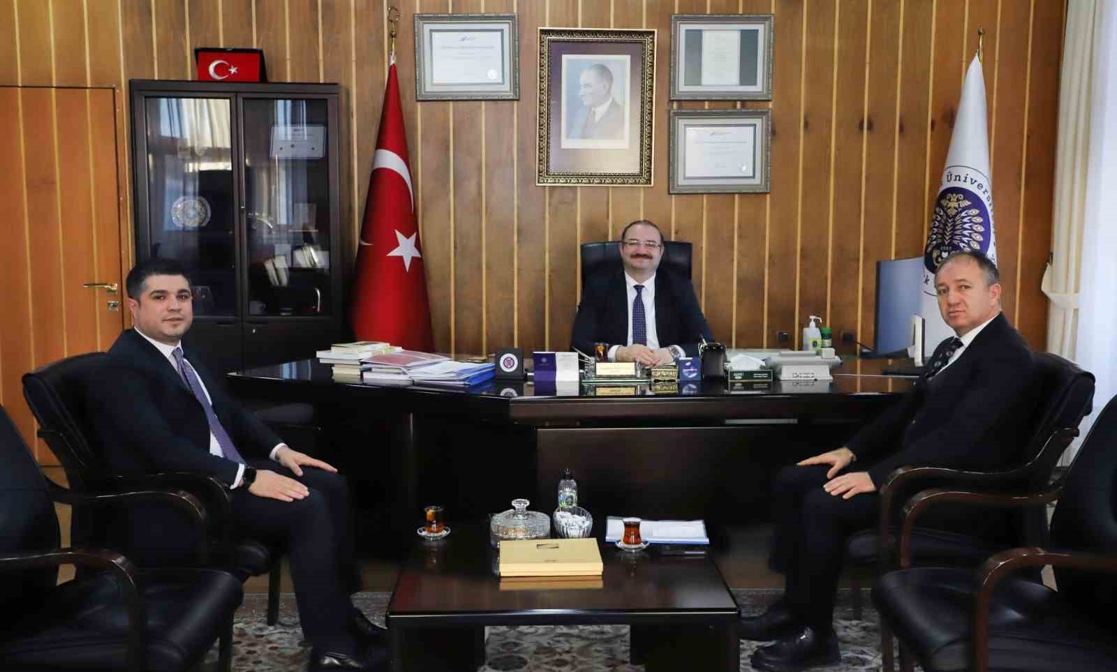 Hacım&uuml;ft&uuml;oğlu&rsquo;na teşekk&uuml;r ziyareti
