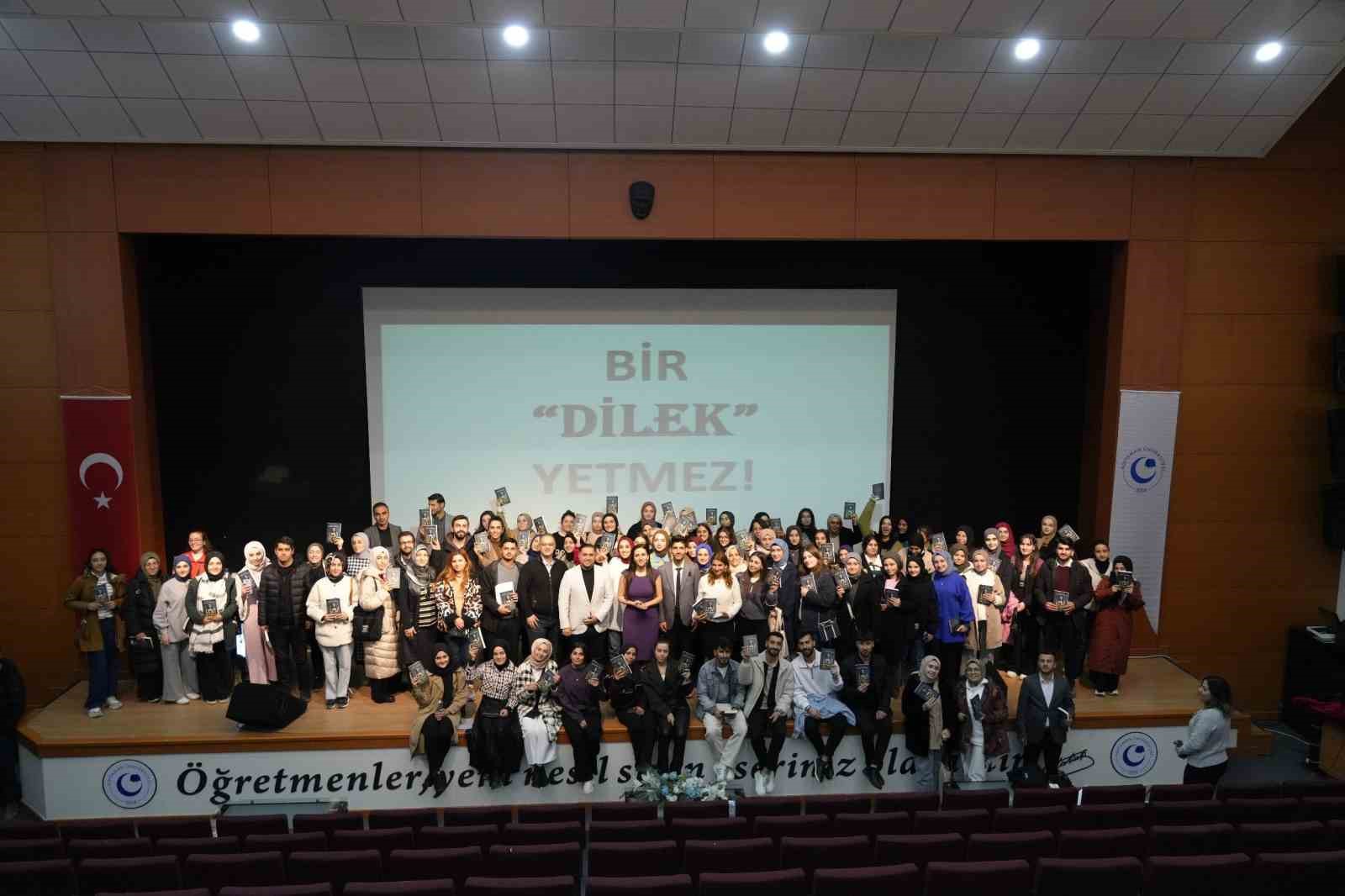 Adıyaman &Uuml;niversitesi&rsquo;nde &ldquo;Bir Dilek Yetmez&rdquo; konferansı d&uuml;zenlendi
