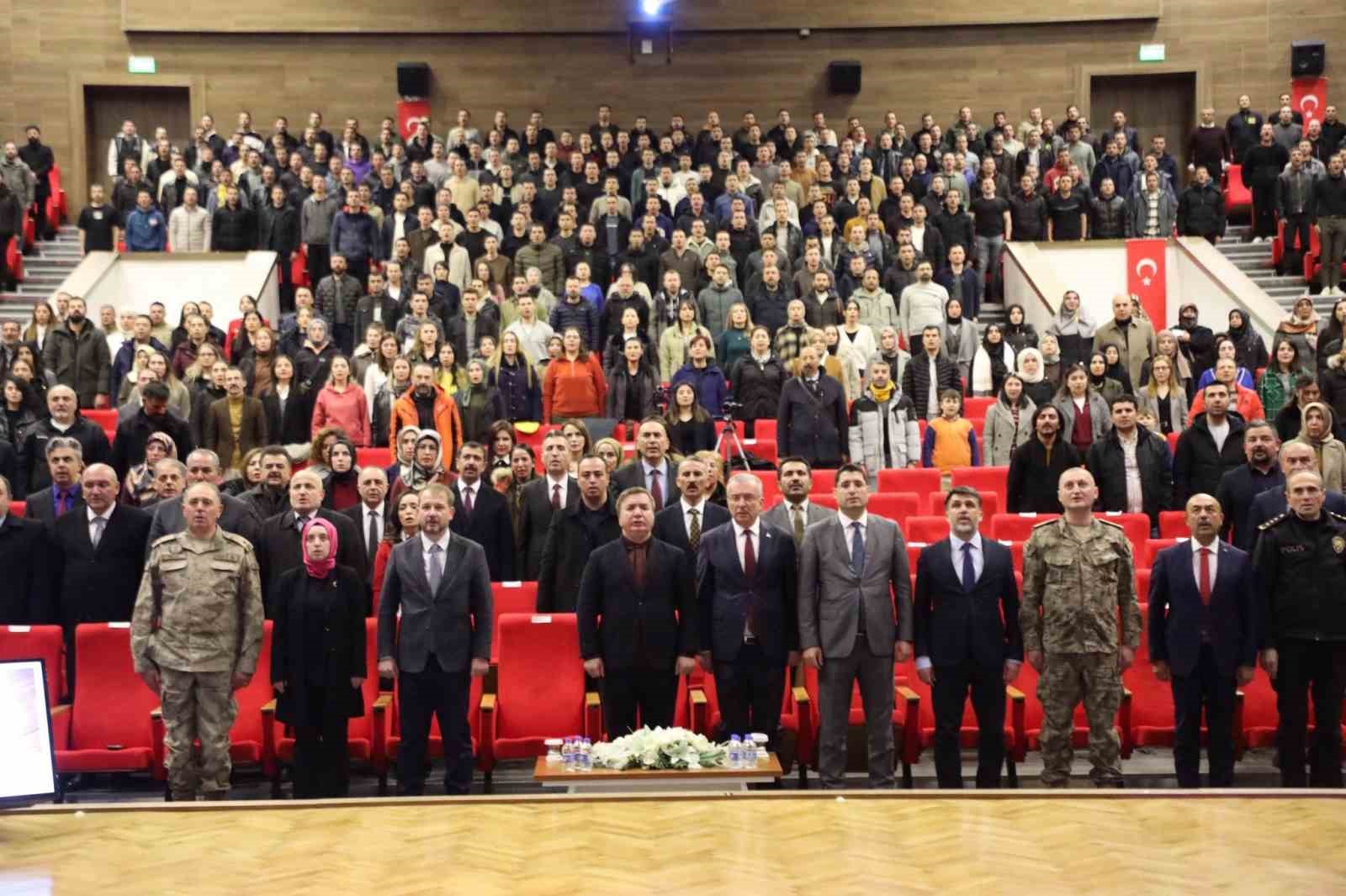 Erzincan’da "En İyi Narkotik Polisi Anne" programı düzenlendi
