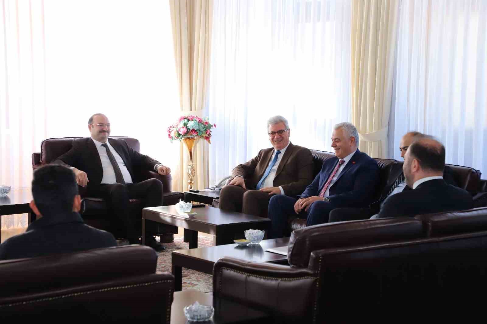 Uluslararası gıda, tarım ve hayvancılık bilimleri kongresinde 24 Farklı &Uuml;lkeden 164 katılımcı yer aldı
