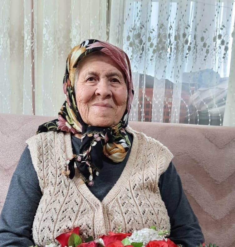 Yangında &ouml;len 94 yaşındaki kadın toprağa verildi
