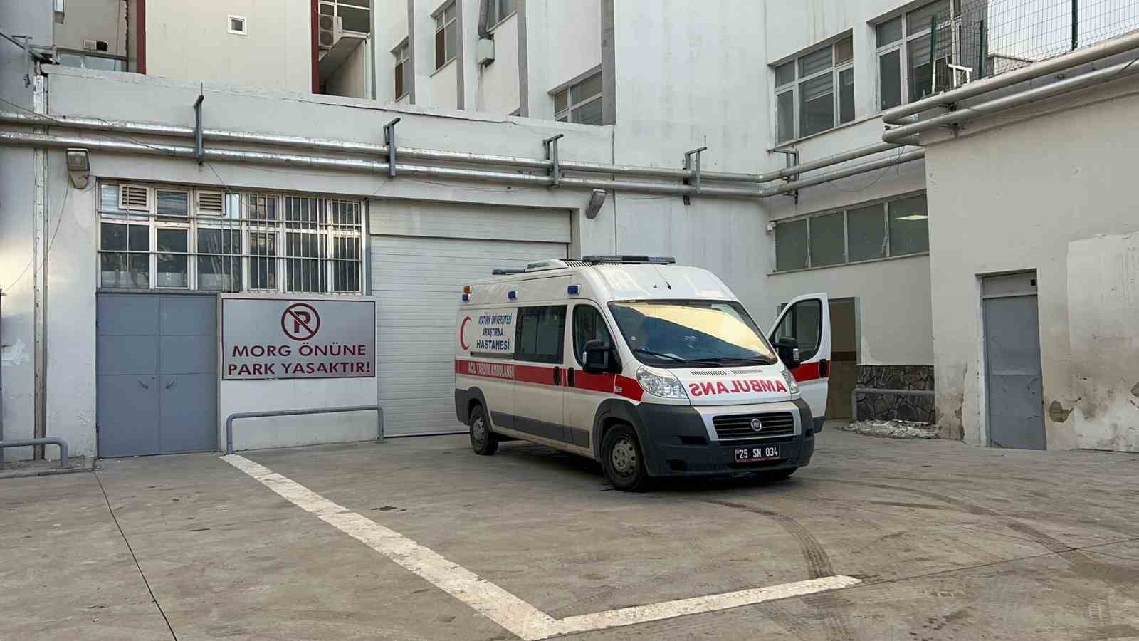 &Ccedil;ığ altında kalarak hayatını kaybeden milli sporcunun cenazesi Adli Tıp Kurumuna getirildi
