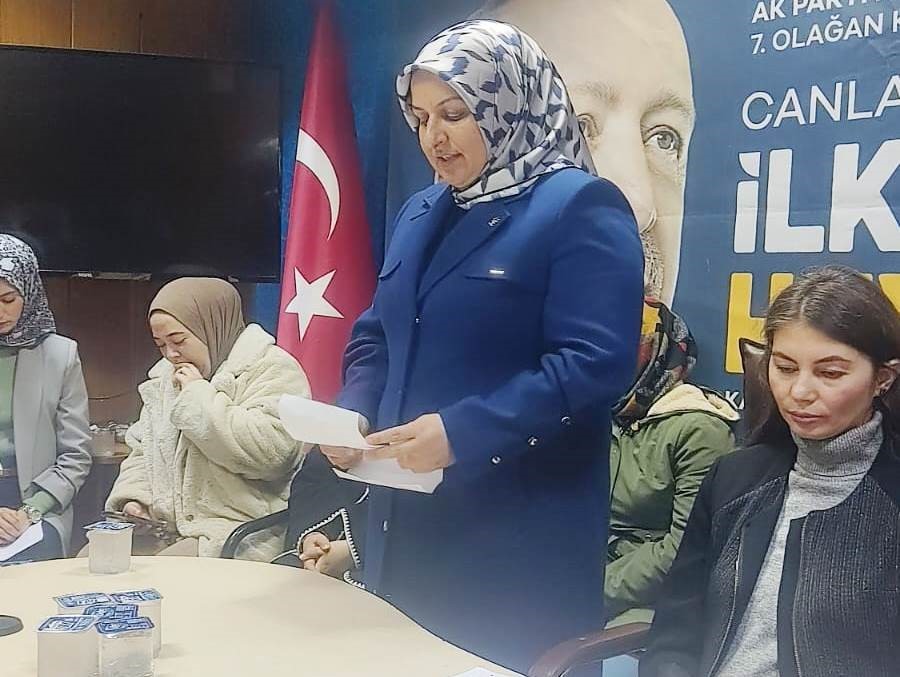 AK Parti Hisarcık İlçe Kadın Kolları Başkanı Havva Özaydın güven tazeledi
