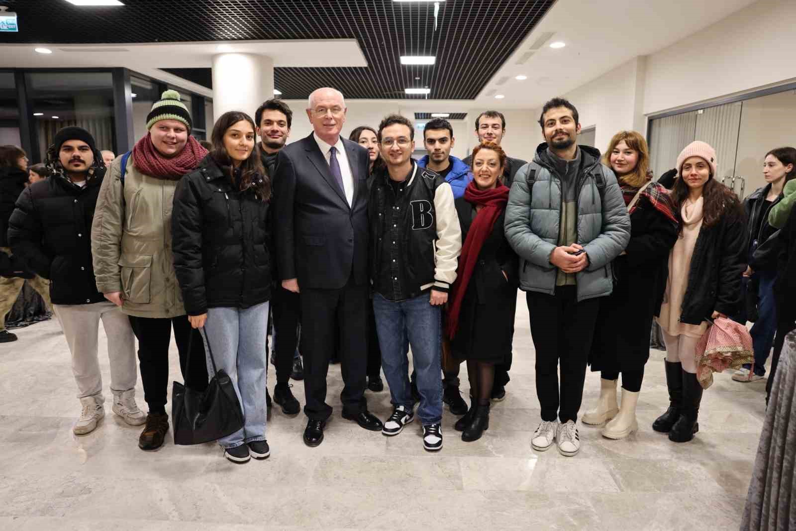 Odunpazarı Belediyesi&rsquo;nin m&uuml;zik grubu OPA QUADRO&rsquo;dan etkileyici performans
