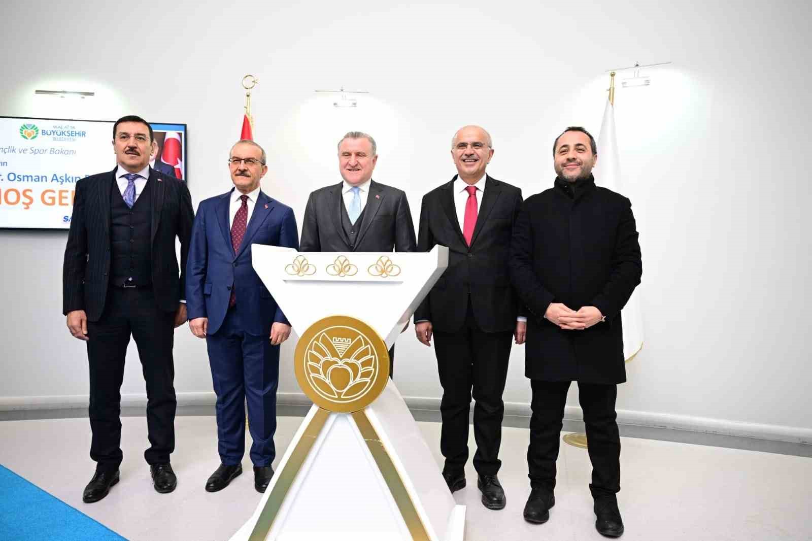 Bakan Bak: "Malatya&rsquo;da yatırımlarımız devam edecek"

