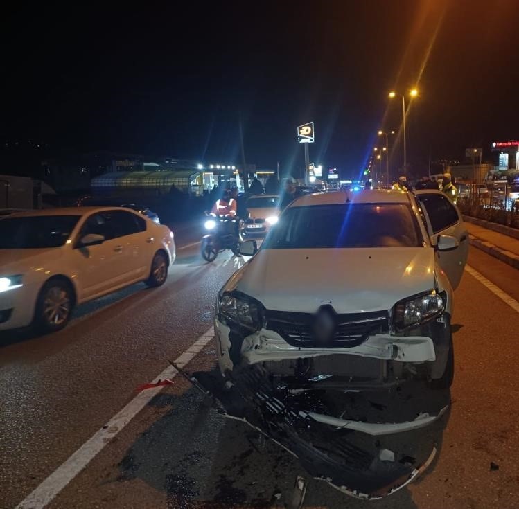 Karabük’te 5 araçlı zincirleme trafik kazası: 3 yaralı
