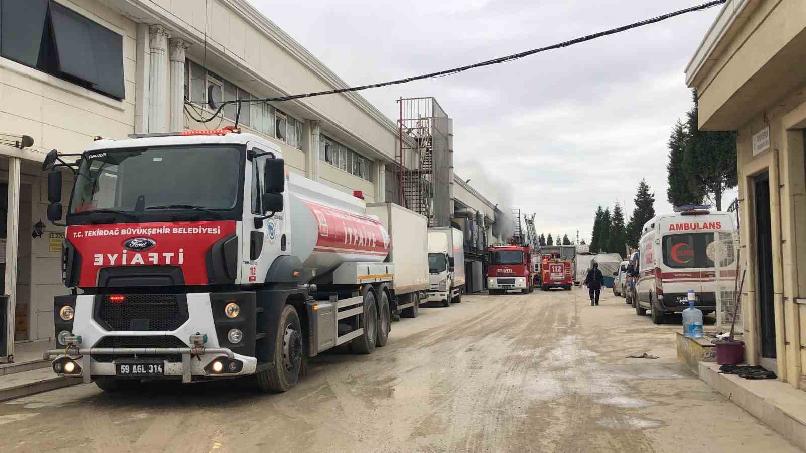 Tekirdağ’da perde fabrikasında korkutan yangın
