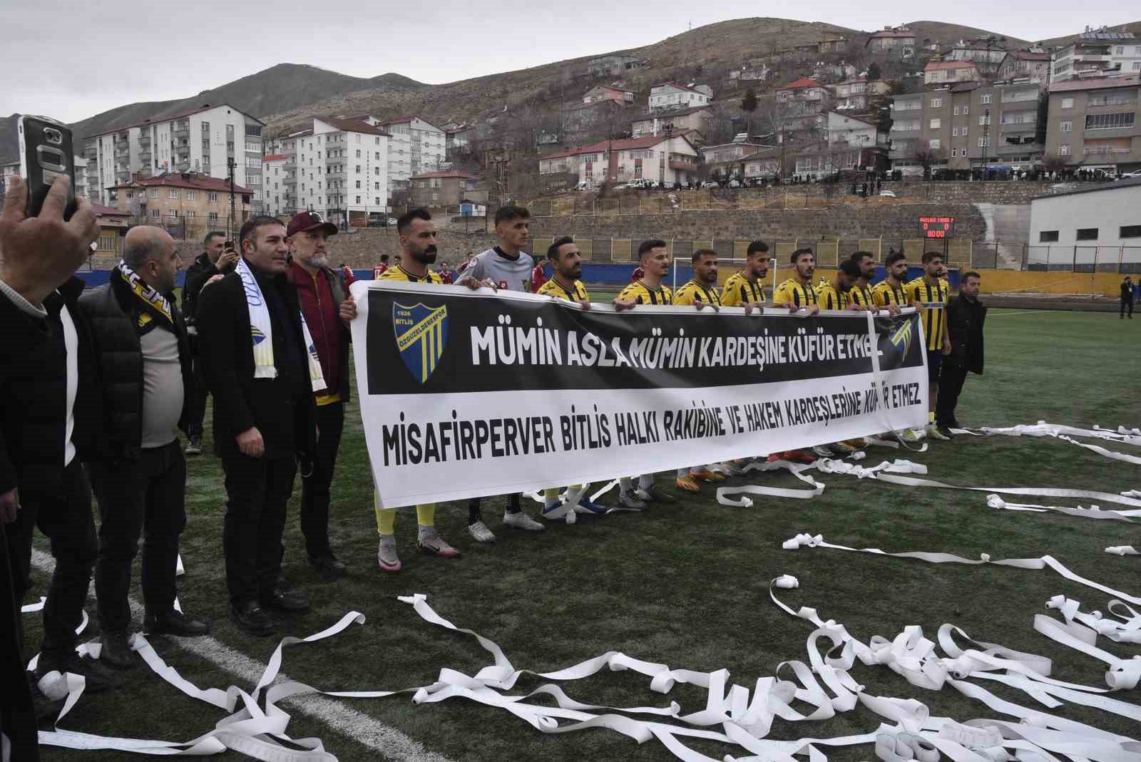 Bitlis’te bölgesel amatör maçta olaylar çıktı