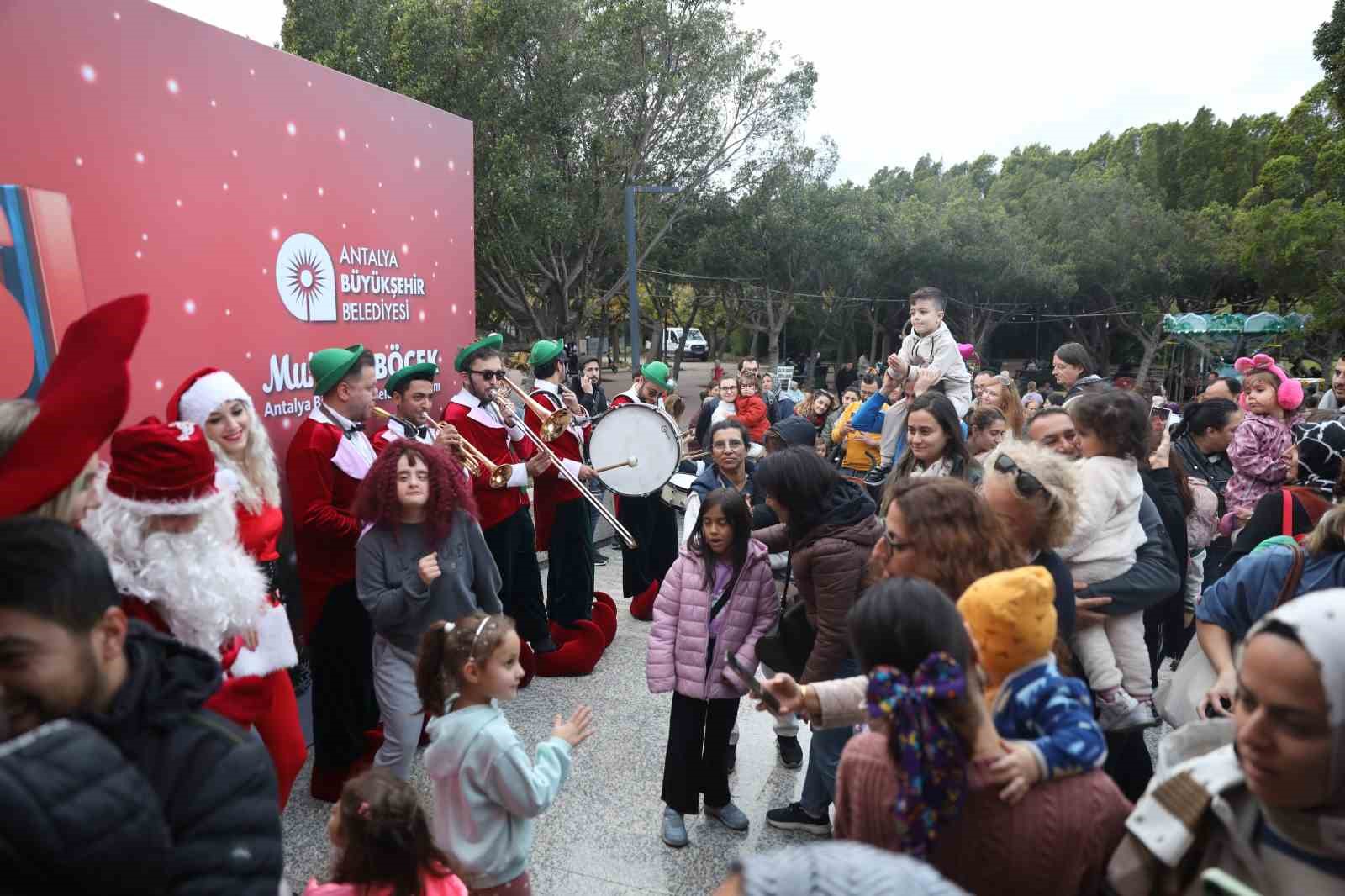 Antalya’da festivale yoğun ilgi
