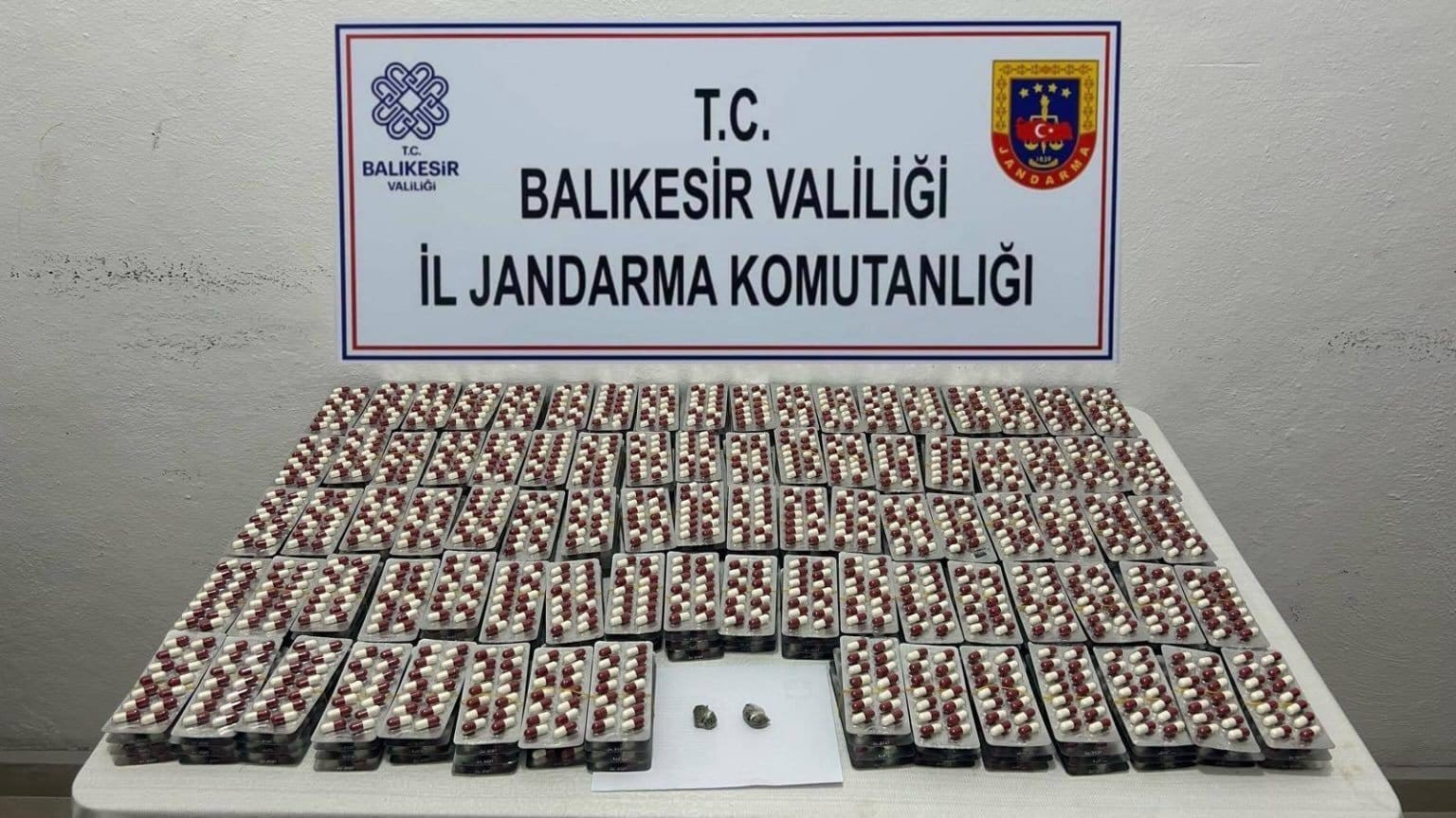 Balıkesir’de yılbaşı öncesi sahte 310 litre sahte alkol ele geçirildi
