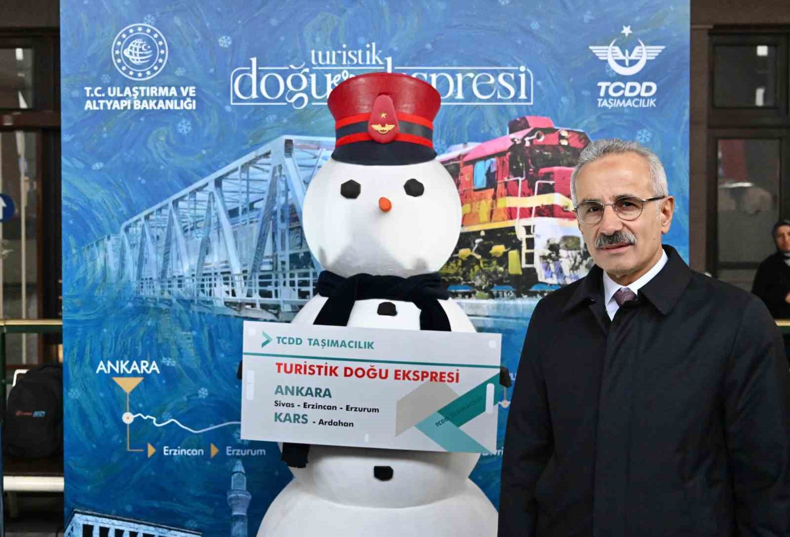 Turistik Doğu Ekspresi sezonun ilk seferine &ccedil;ıktı
