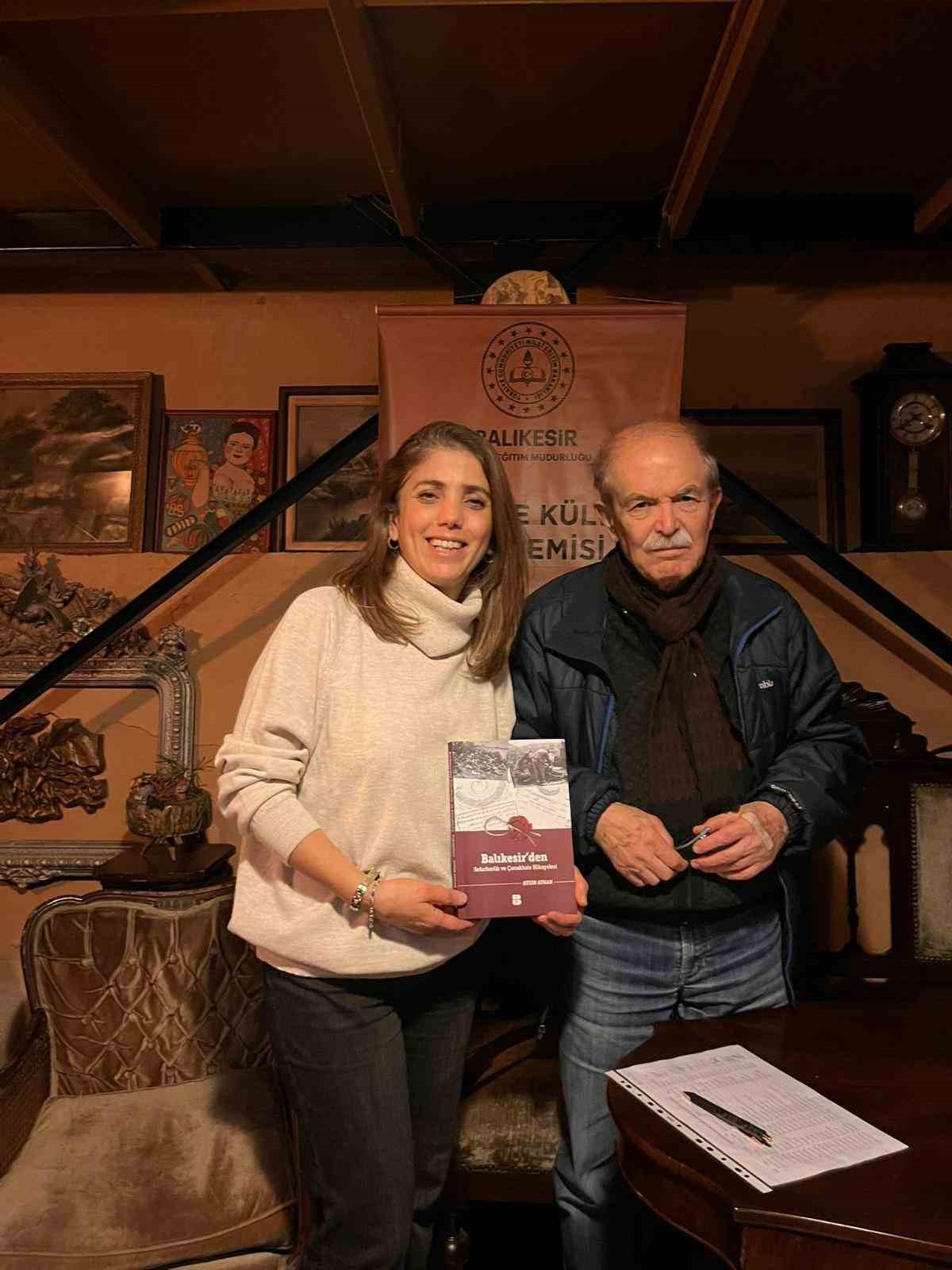 Araştırmacı Yazar Tarih&ccedil;i Aydın Ayhan, &ouml;ğretmenlerle buluştu
