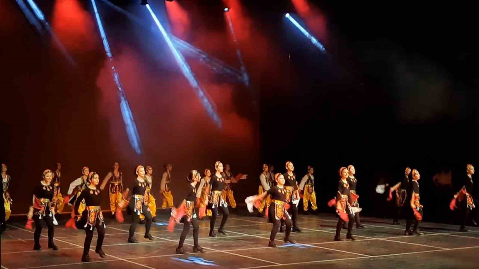 Yansımalar Halk Dansları Başkent’te