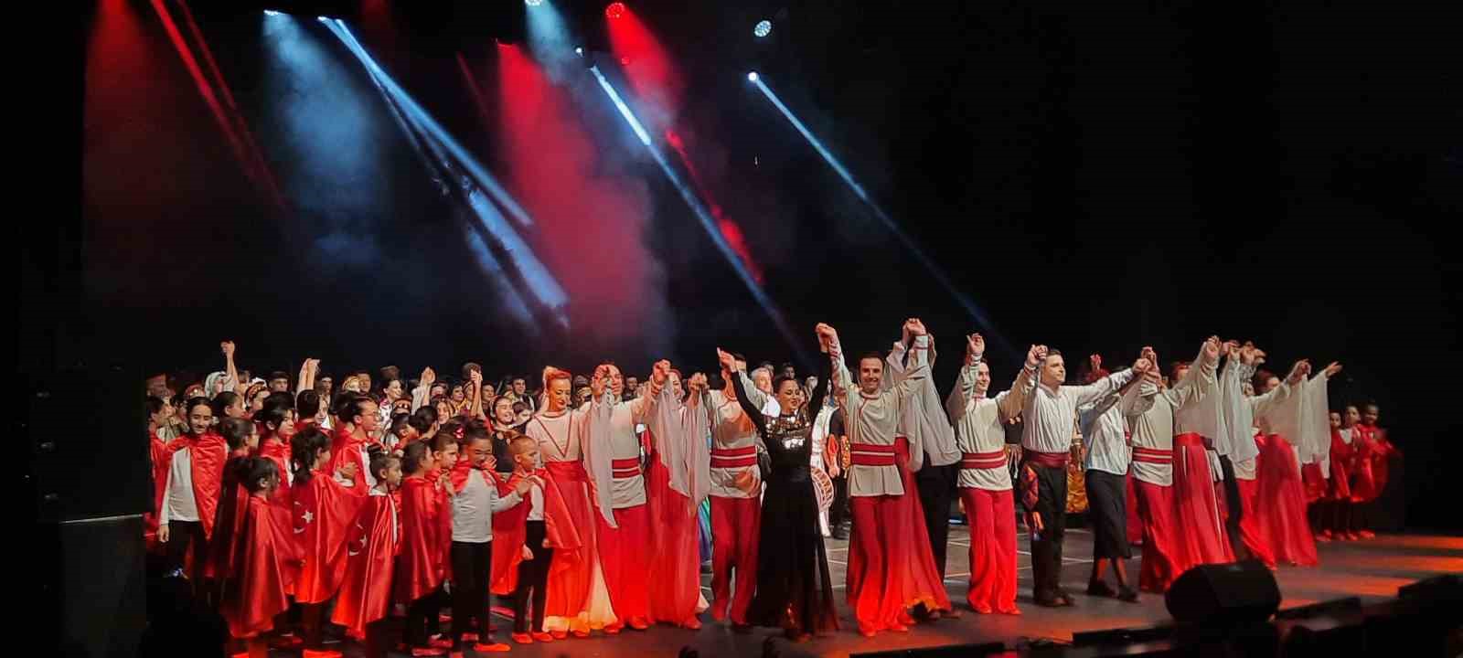 Yansımalar Halk Dansları Başkent&rsquo;te
