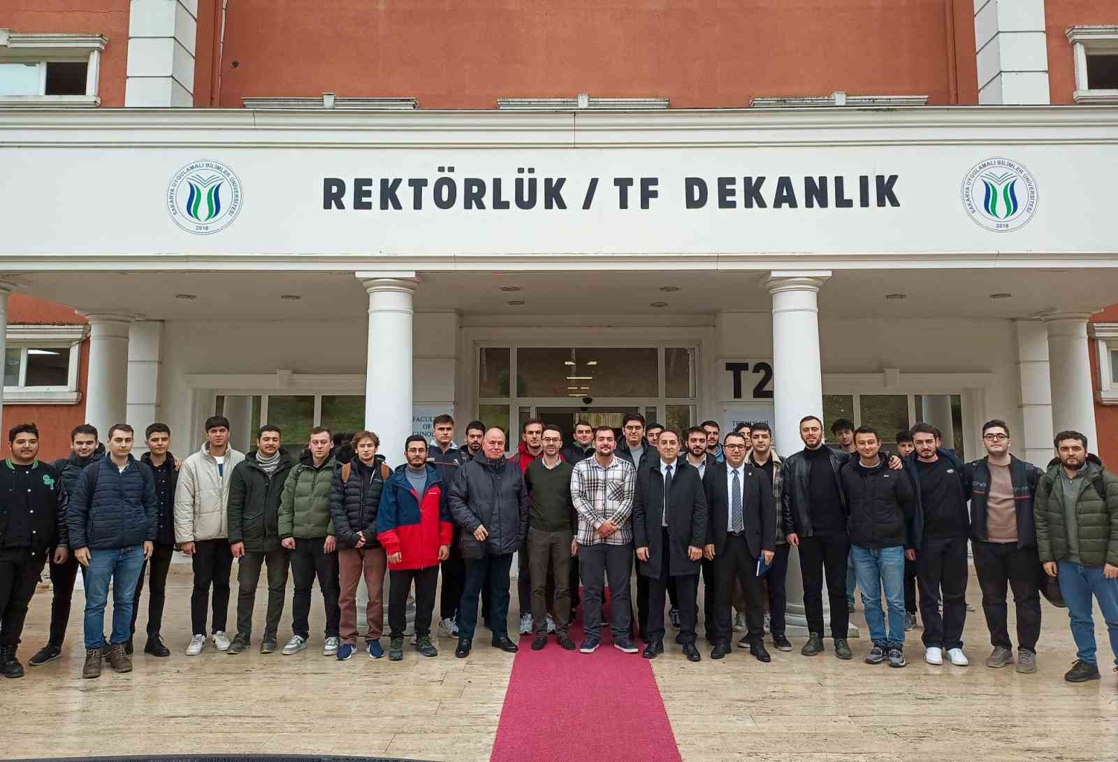 SUBÜ’de Mekatronik Mühendisleri Derneği konuşuldu
