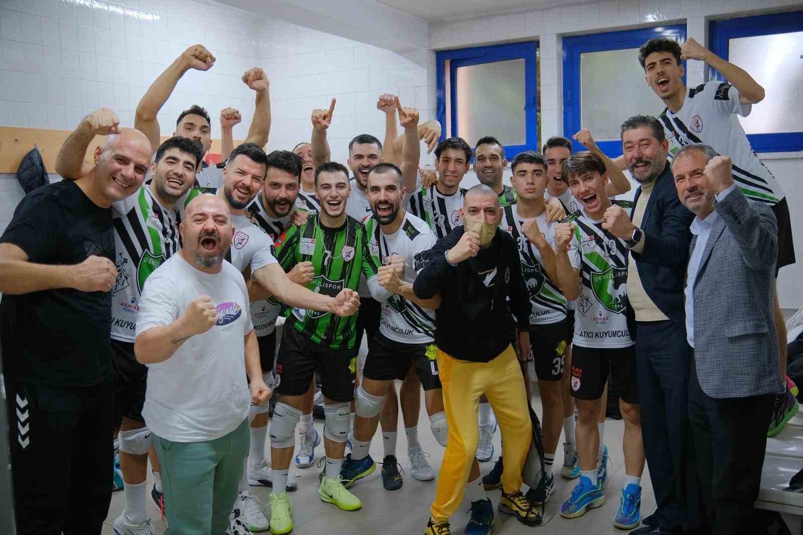 11 maçtır bileği bükülmeyen Denizlispor Cavidil play-off’u garantiledi