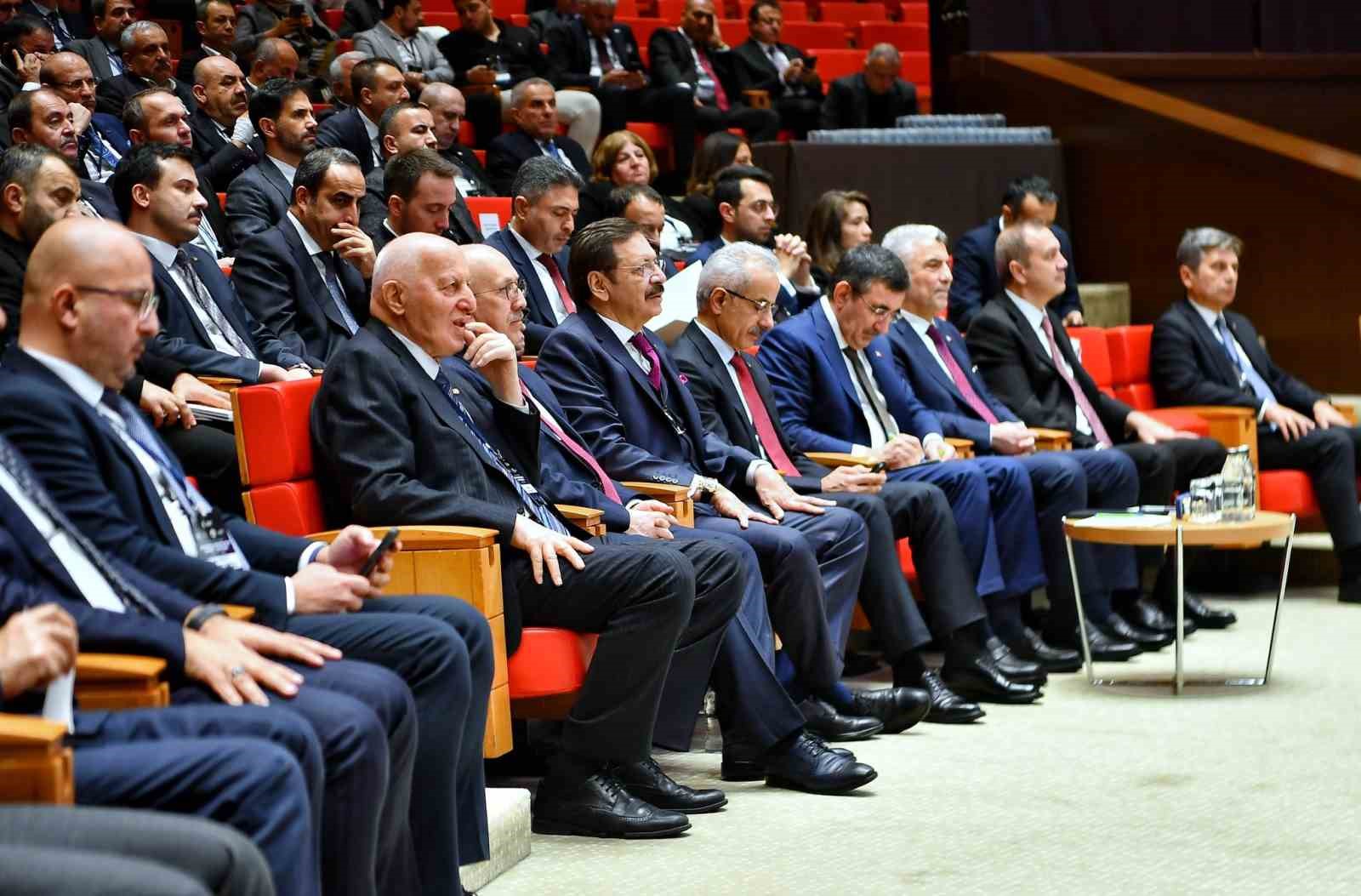 TOBB Başkanı Hisarcıklıoğlu: “Bölgesel ticaretin merkezinde yer almak için çalışmalarımıza kararlılıkla devam etmeliyiz”
