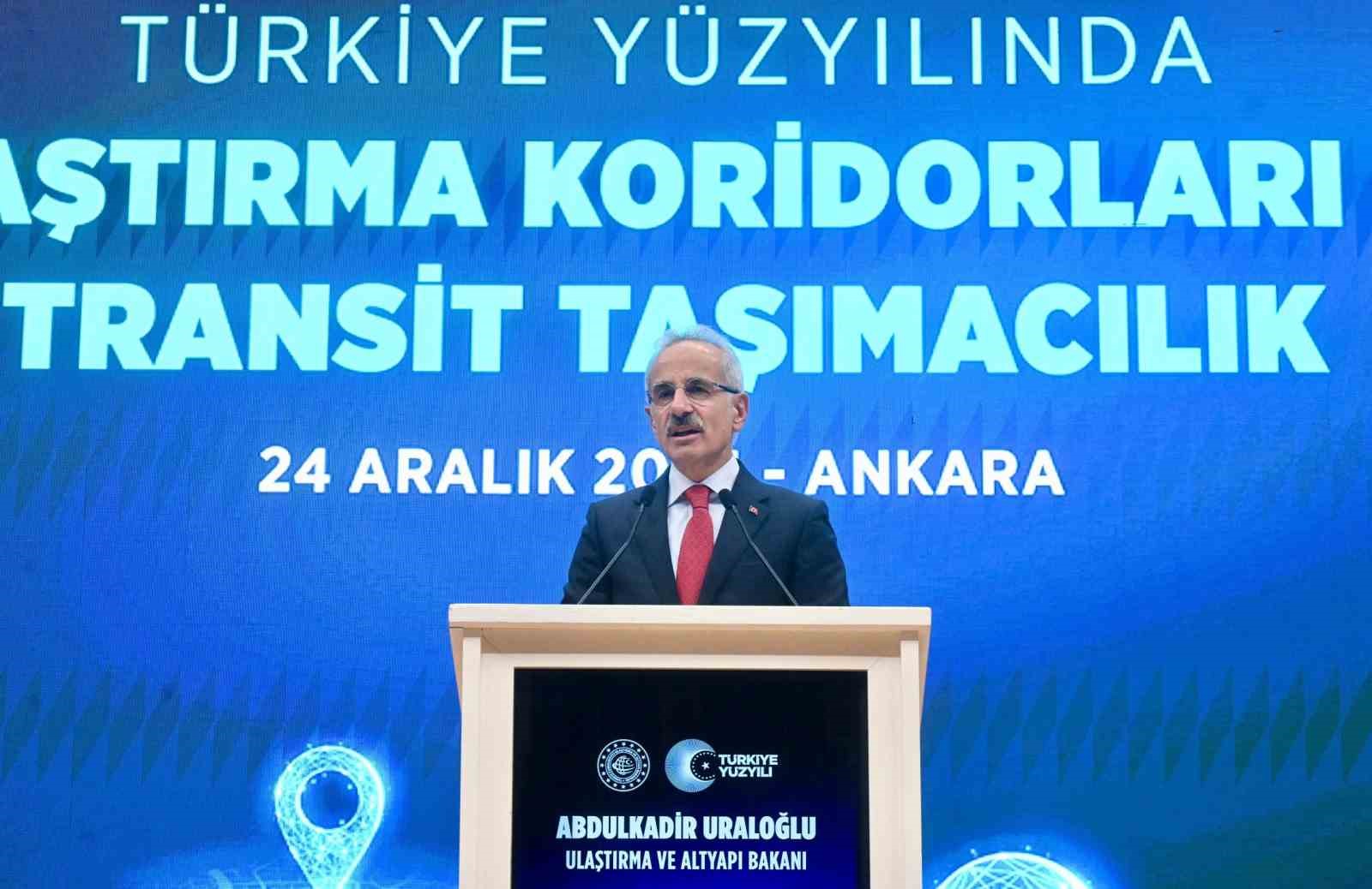 Bakan Uraloğlu: “Ulaştırma alanındaki ilişkilerimizle Suriye’nin normalleşmesi daha hızlı temin edilecektir”