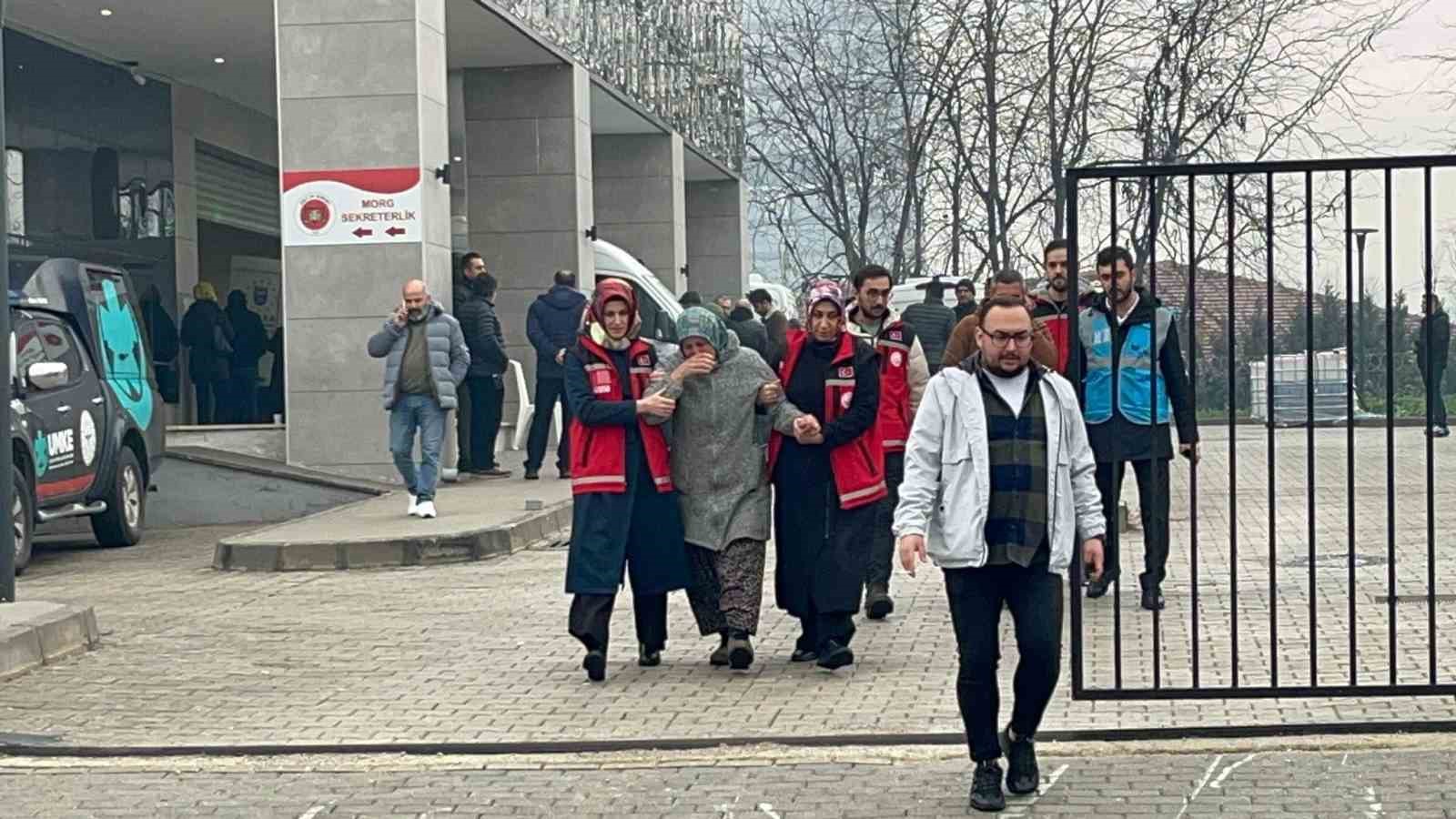 Otopsileri yapılan işçilerin naaşı Balıkesir’e gönderildi
