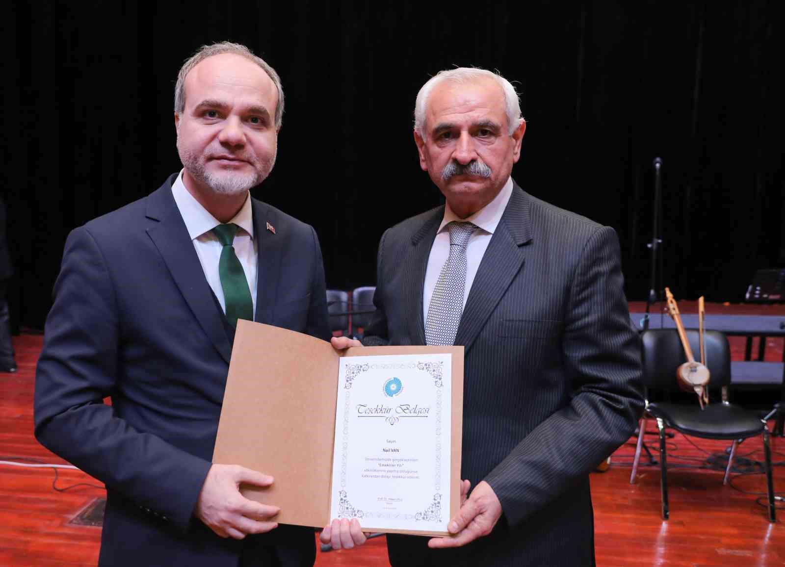 Nail Van: "Emekliler T&uuml;rkiye i&ccedil;in katma değer sağlıyor"
