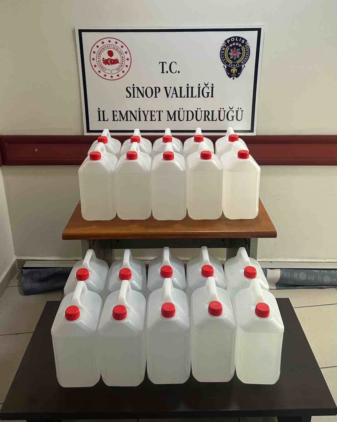 Sinop’ta Çengel Operasyonu: 100 litre etil alkol ele geçirildi