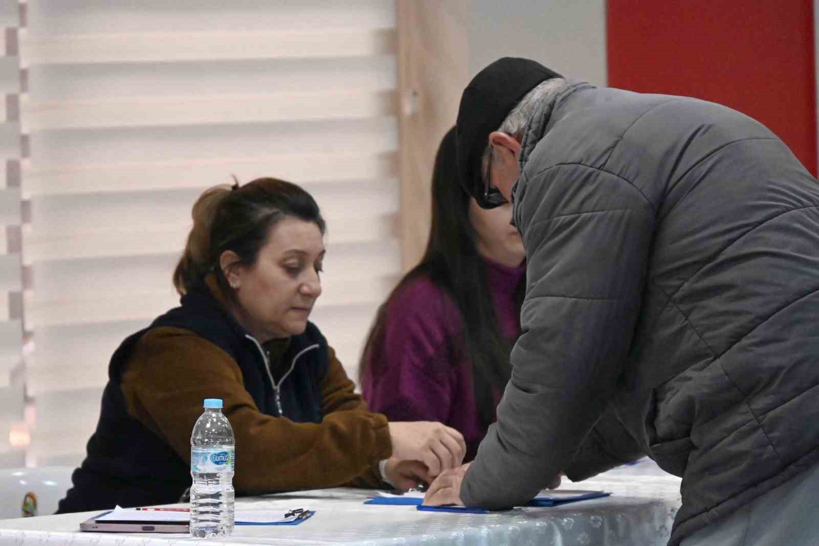 Bozüyük Belediyesi, Kış Desteği kartlarının dağıtımına başlandı
