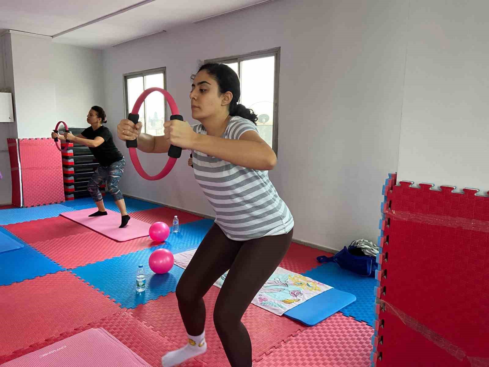 Turgutlu Belediyesinin pilates kursu kadınların ilgi odağı oldu
