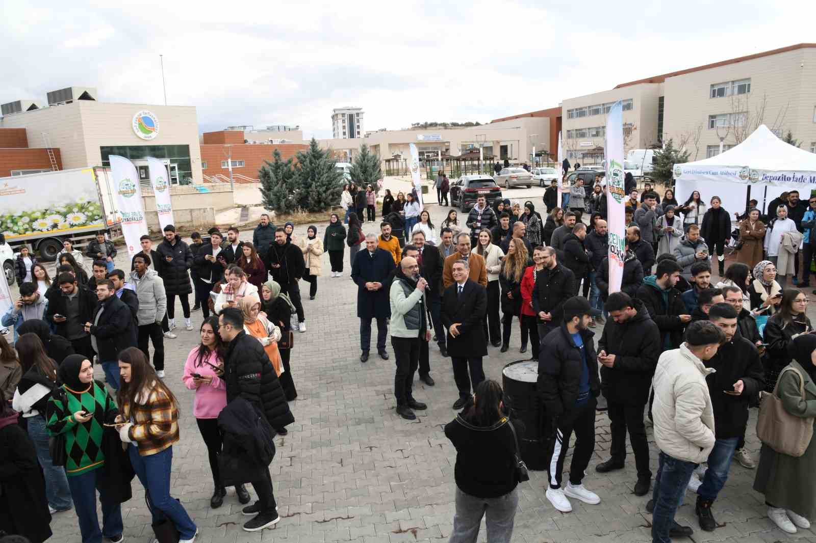 Çevre Tırı KAEÜ’de
