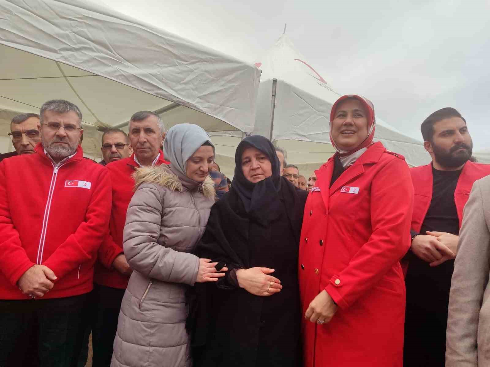 Kızılay Genel Başkanı Yılmaz: “İnsana insan olduğu için değer veren bir hareketin 156 yıllık mirasçılarıyız”
