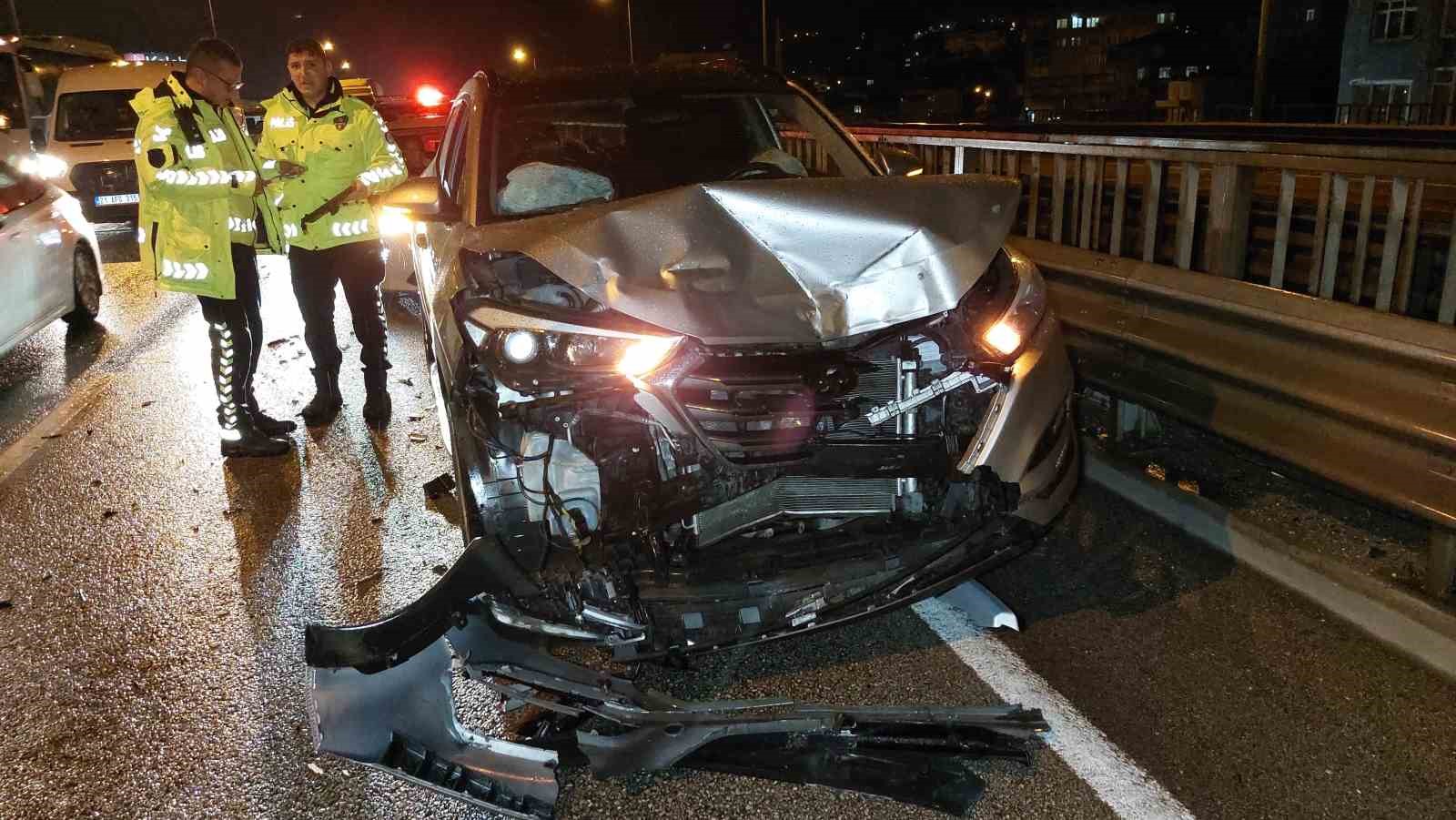 Samsun’da 4 araçlı zincirleme trafik kazası: 3 yaralı