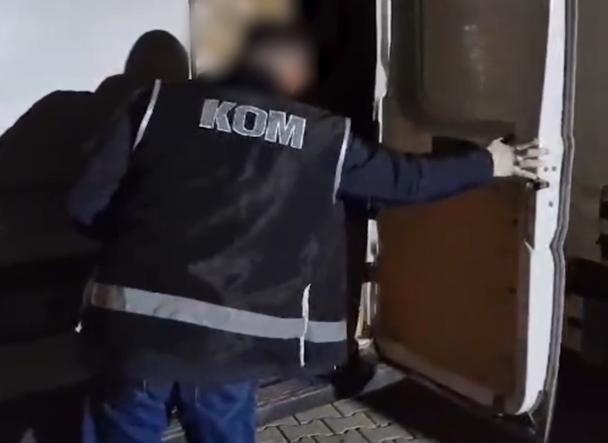 Kayseri’de 1 ton 135 kilo kaçak tütün yakalandı