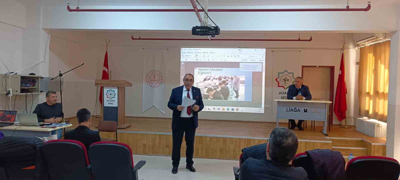 "Aliağa&rsquo;da meslek liselerine y&ouml;nlendirilen &ouml;ğrenci sayısında artış var"
