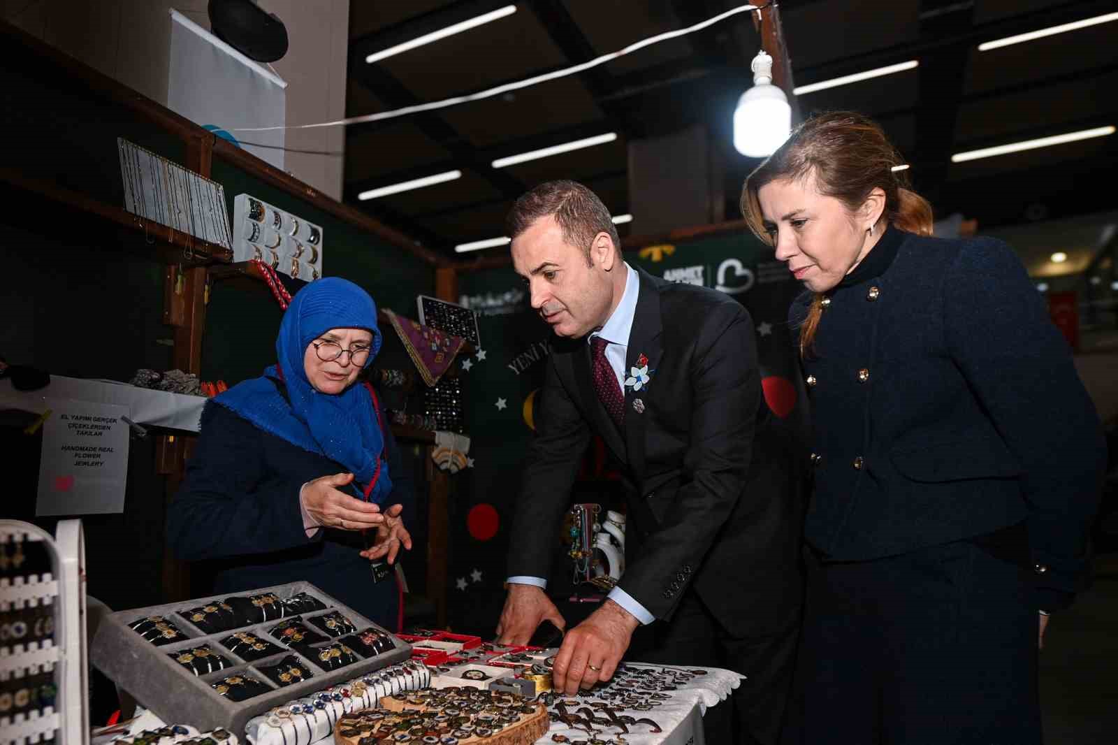 Balıkesirli üreten kadınlara kalıcı satış yeri müjdesi
