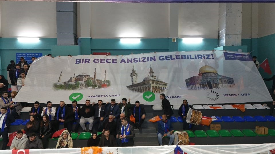 AK Parti Arnavutköy’de Salim Gökhan Gürek’e büyük destek
