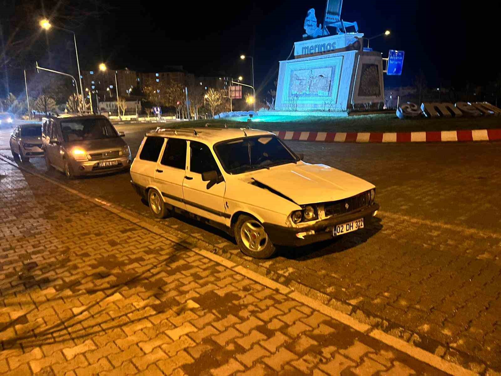 Besni’de zincirleme trafik kazası