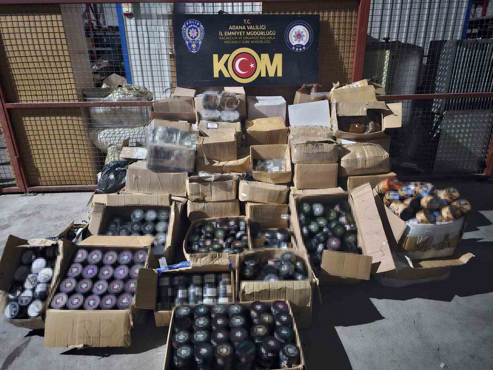 Adana’da 2 ton 80 kilogram kaçak nargile tütünü ele geçirildi