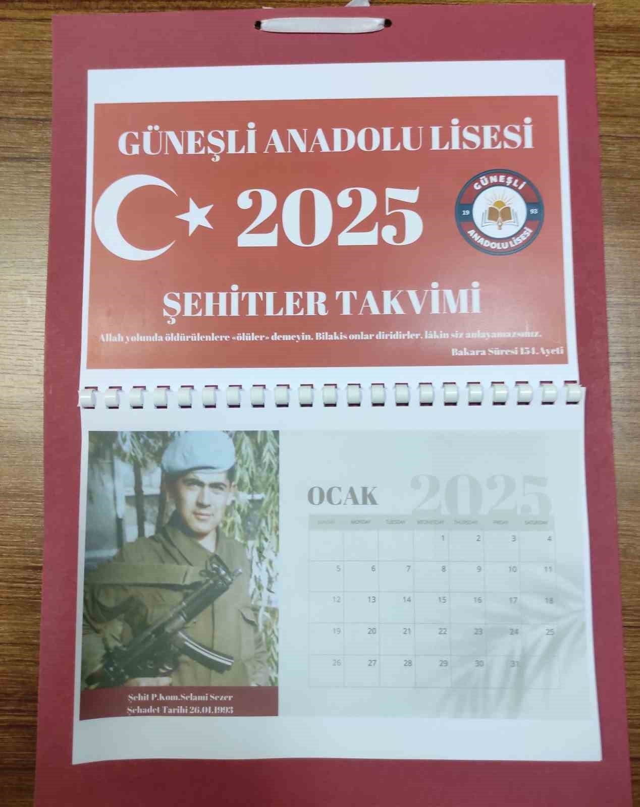 Öğrencilerden Gördesli şehitlere vefa
