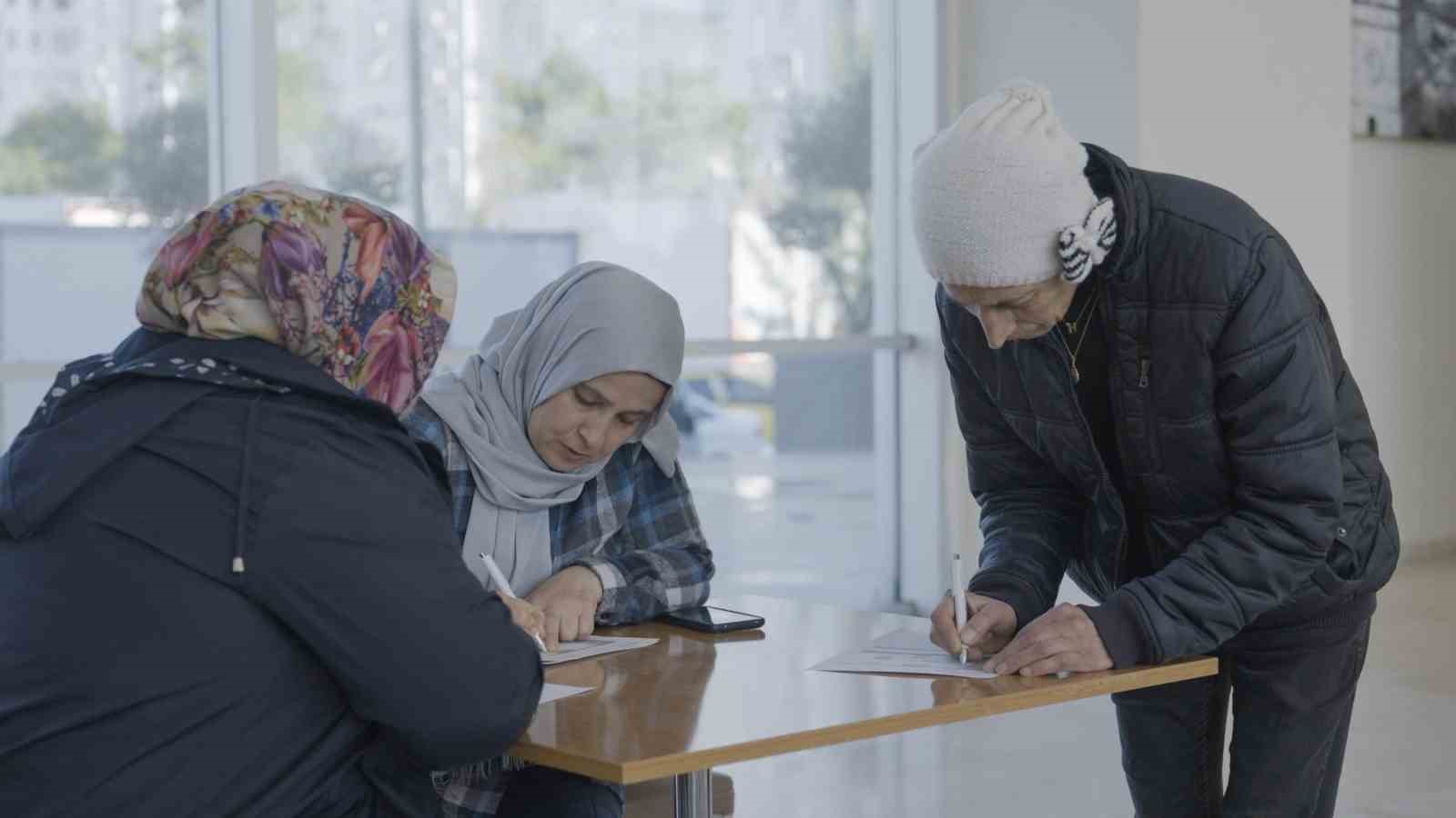 Kepez, iş arayanları CW Enerji ile buluşturdu
