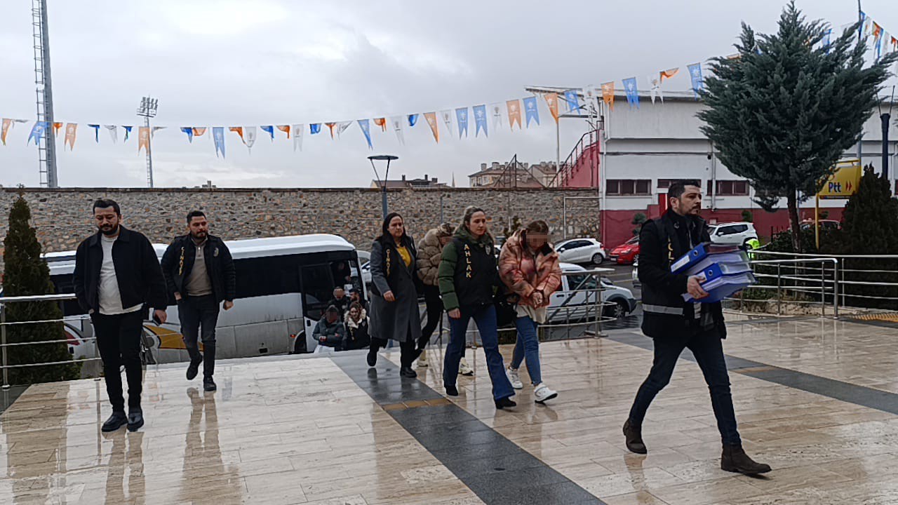 Nevşehir merkezli 4 ilde fuhuş operasyonu
