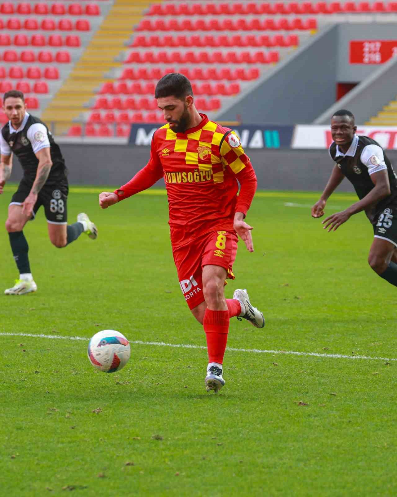 Göztepe, hazırlık maçında Manisa FK’ya yenildi
